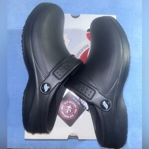 Sketchers Women’s Slip Resistant Comfort Work Slides